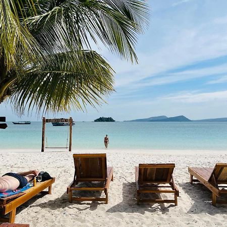Funky Beach Hostel Sihanoukville Ngoại thất bức ảnh
