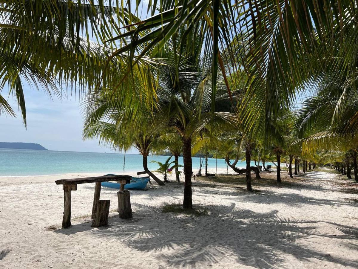 Funky Beach Hostel Sihanoukville Ngoại thất bức ảnh